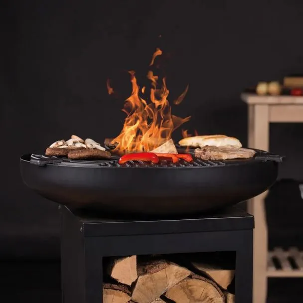 Stof Barbeciw i'r Teulu